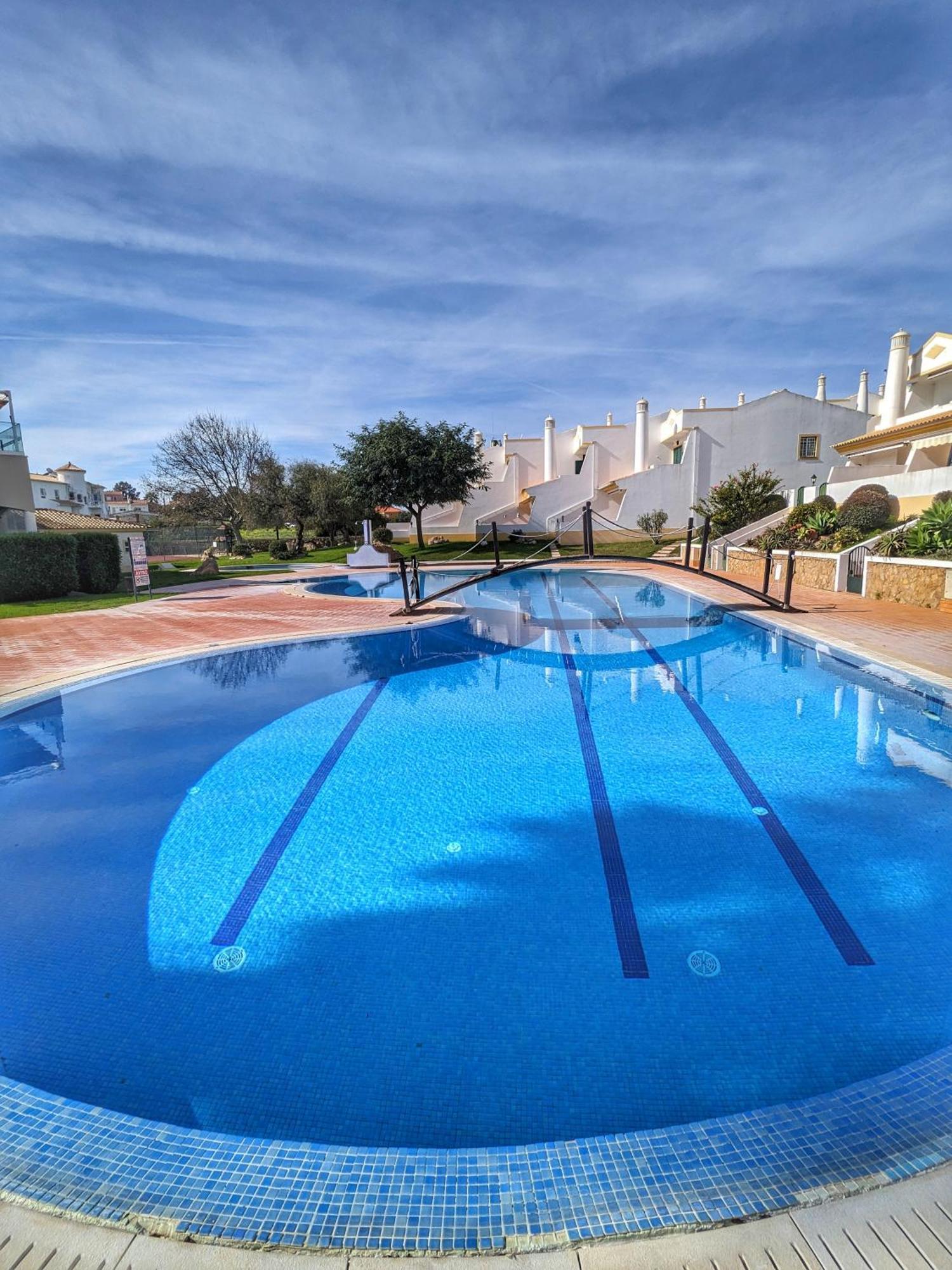 Townhouse 700M From Sao Rafael Beach Albufeira Extérieur photo