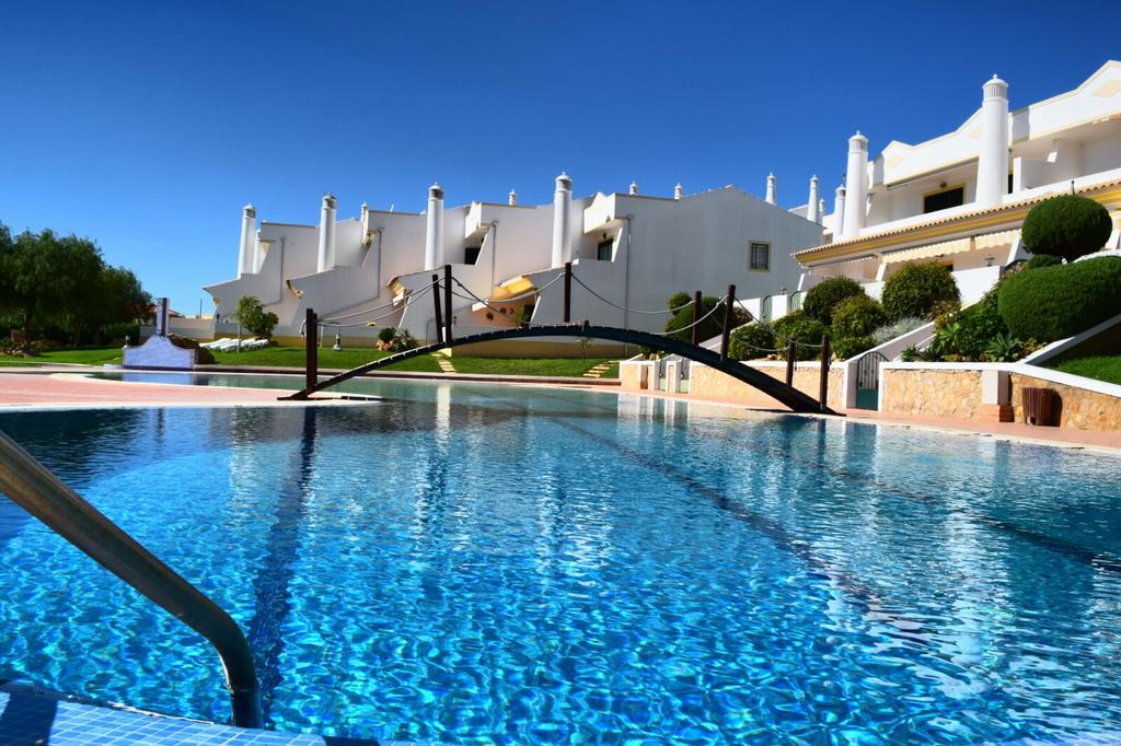 Townhouse 700M From Sao Rafael Beach Albufeira Extérieur photo